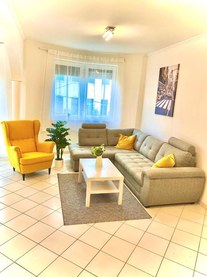 Mirell Apartman Apartman Szeged Kültér fotó